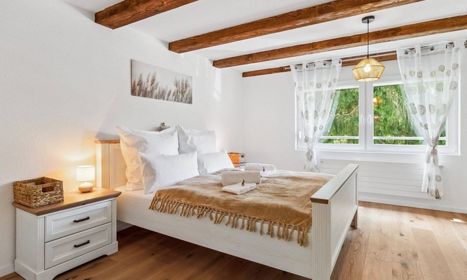 Luchsingen Appartement | Holiday apartment Diesbach GL for 1 - 6 persons with 2 bedrooms - Holiday apartment in one or multi-
