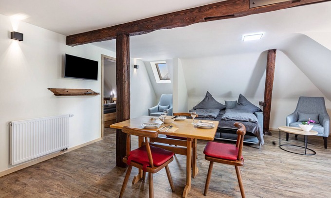 St. Blasien Appartement | Appartement '1' avec vue sur les montagnes, balcon et Wi-Fi