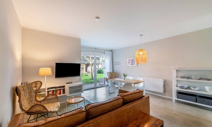 Saal Appartement | Appartement de vacances "Drei" avec jardin partagé et Wi-Fi