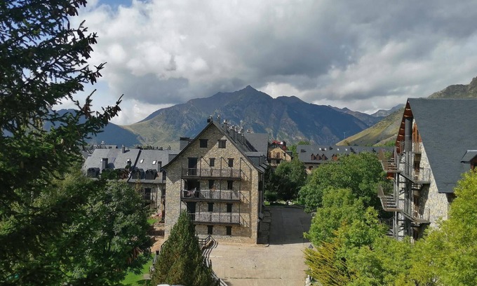 Pla de l'Ermita Appartement | Appartement de vacances Caldes de Boi pour 1 - 6 personnes avec 2 chambres à coucher - Logement de v