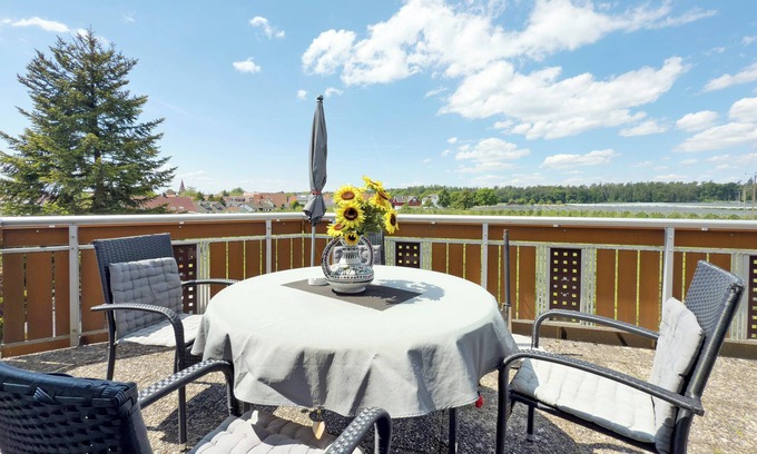 Langenargen Appartement | Appartement "Haus Blütenmeer" avec jardin partagé, balcon et Wi-Fi