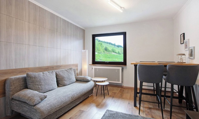 Todtnau Appartement | Appartement "Heidi" avec vue sur les montagnes, terrasse privée et Wi-Fi
