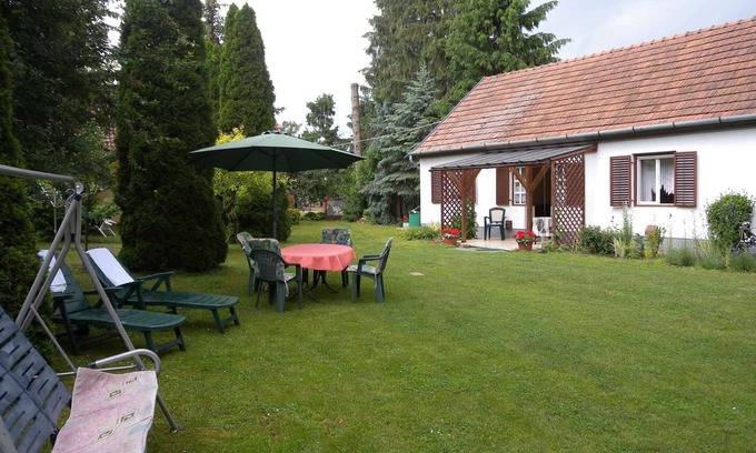 Balatonbereny Appartement | Appartement de vacances avec jardin