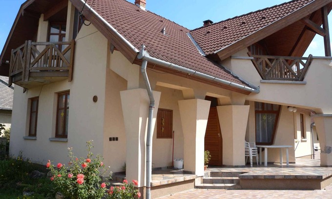 Balatonlelle Appartement | Appartement de vacances dans une rue calme néanmoins proche du centre