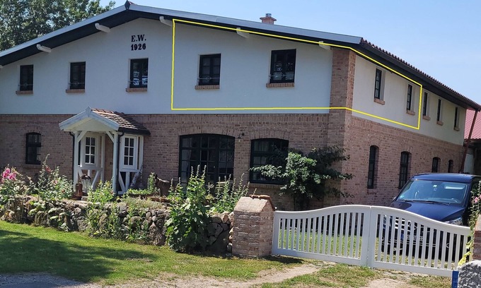 Biendorf Appartement | "Holiday apartment in the Lehnenhof" Rural, not far from the Baltic Sea