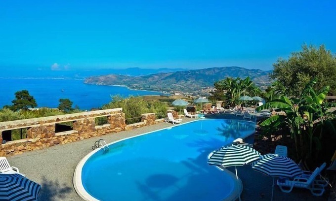 Santa Margherita Appartement | Appartement de vacances Gioiosa Marea pour 1 - 6 personnes avec 2 chambres à coucher - Appartement d