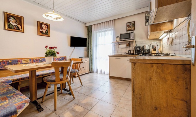 Spinga Appartement | Appartement "Sonnenschein" avec vue sur les montagnes, balcon et Wi-Fi