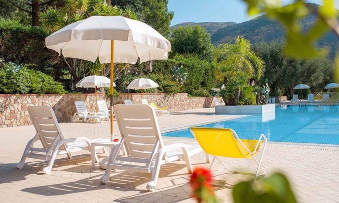 Palinuro Appartement | Appartement de vacances entouré par la nature méditerranéenne avec grill