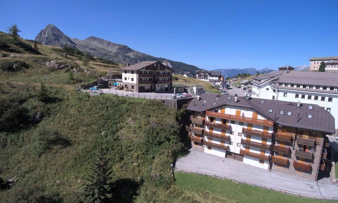 Passo Rolle Appartement | Appartement de vacances avec une vue du balcon sur les Dolomites