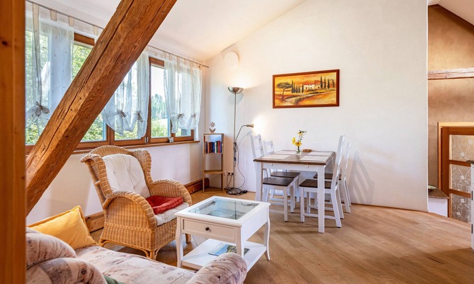 Weilheim Appartement | Appartement 'Ferienwohnung Wegwarte' avec vue sur la montagne, terrasse partagée et Wi-Fi