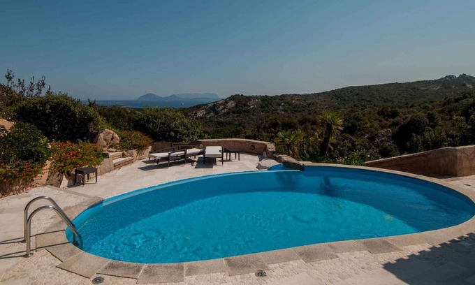 Abbiadori Appartement | Maison de vacances avec de l'air conditionné, piscine et vue sur la mer
