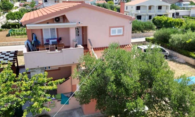 Vrsi Appartement | Appartement de vacances avec barbecue et machine à laver