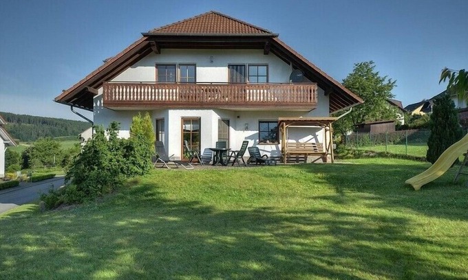 Altenlotheim Appartement | Holiday flat with wonderful view to the national parc Kellerwald-Edersee