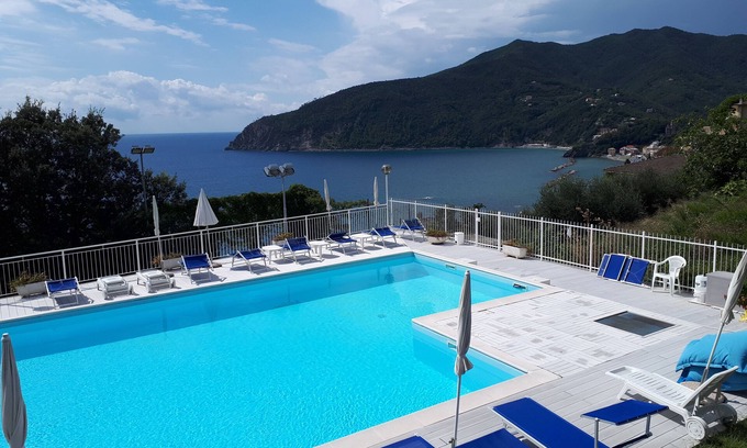 Moneglia Appartement | Holiday flat with amazing view
