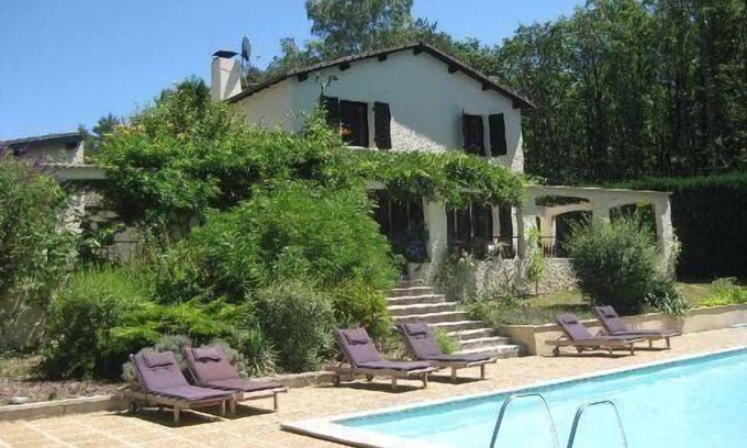 Marcillac-la-Croisille Maison | Maison de vacances Marcillac la Croisille pour 1 - 10 personnes avec 5 chambres à coucher - Maison d