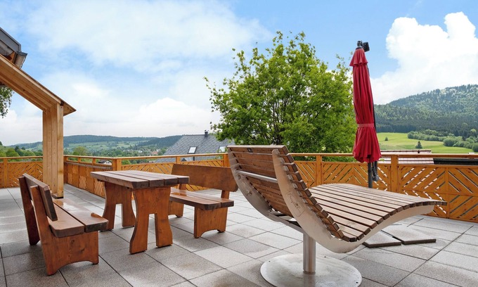 Bernau Maison | Maison de vacances 'Chalet Schonzeit' avec vue sur la montagne, terrasse privée et Wi-Fi