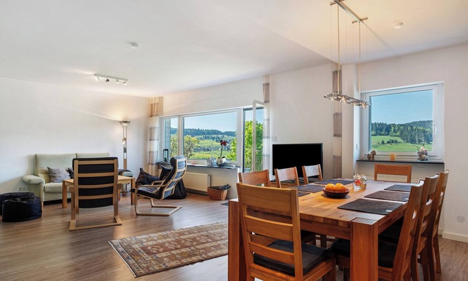 Bernau Maison | Holiday Home 'Kiliani' with Mountain View, Private Terrace and Wi-Fi