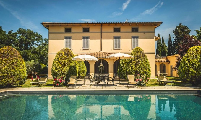 Po' Bandino Maison | Holiday house Castiglione del Lago for 1 - 16 persons with 7 bedrooms - Holiday home
