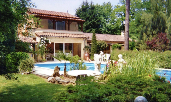 Lamonzie-Montastruc Maison | Maison de vacances cosy avec piscine à Lamonzie-Montastruc
