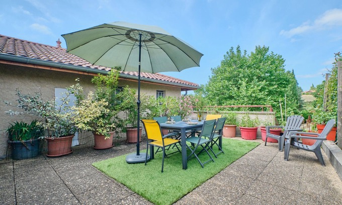 Saint-Antoine-l'Abbaye Maison | Maison de vacances 'Les Bambous' avec terrasse privée et Wi-Fi