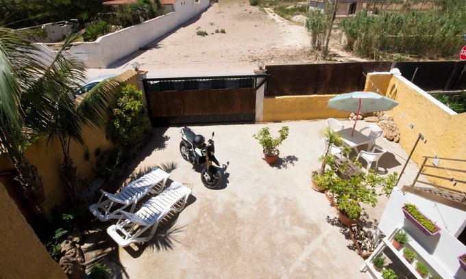Marsala Maison | Maison de vacances "A Due Passi Dal Mare" avec vue sur la mer & Wi-Fi
