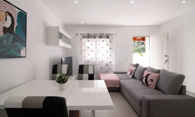 Pechao Maison | Maison de vacances Adelino Guest House avec jardin, grill, A/C & Wi-Fi