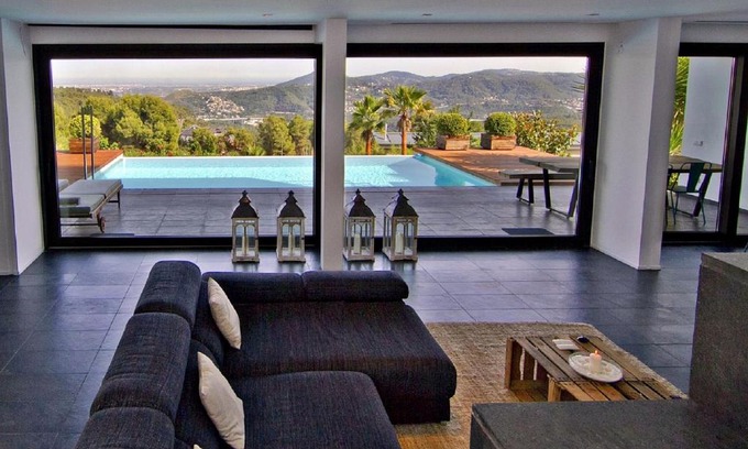Fontpineda Maison | Holiday Home Alexander Plana