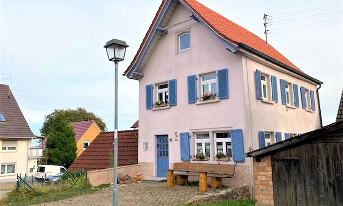 Kreenheinstetten Maison | Maison de vacances 'Altes Rathaus' avec terrasse et Wi-Fi