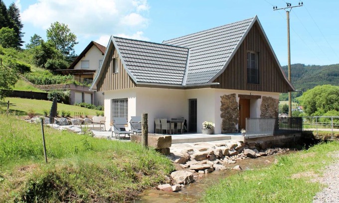 Hofstetten Maison | Holiday Home am Bächle by Interhome
