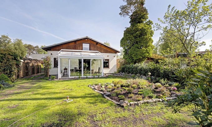 Mullrose Maison | Maison de vacances 'Am See' avec terrasse privée, jardin privé et Wi-Fi