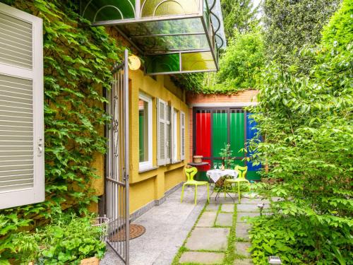 Invorio Maison | Holiday Home Atelier-2 by Interhome