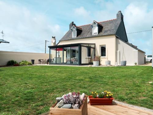 Pleubian Maison | Holiday Home Avel Dro by Interhome