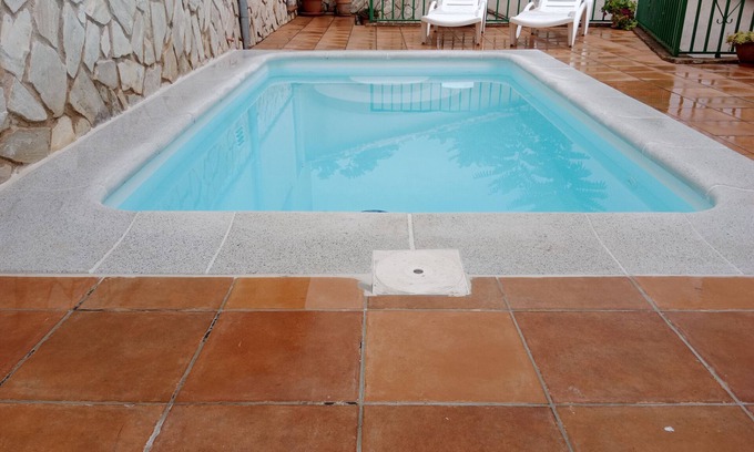 Santa Elena Maison | Maison de vacances "Batalla Navas de Tolosa" avec vue sur les montagnes, piscine et Wi-Fi.
