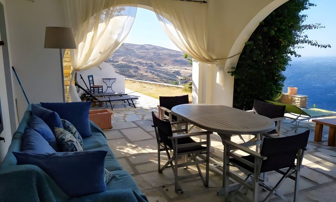 Kato Aprovatou Maison | Holiday Home 'Bay View' with Wi-Fi and Air Conditioning