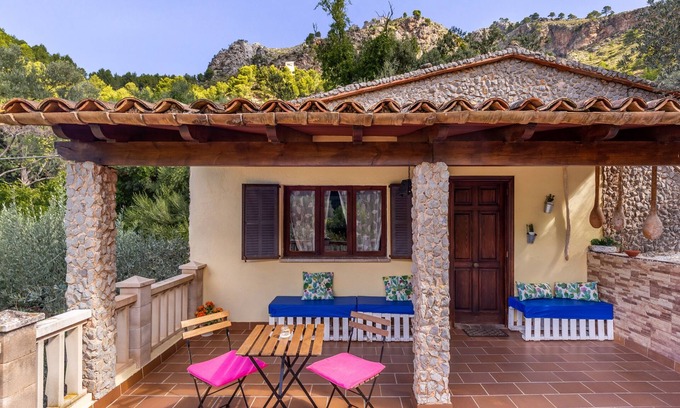 Escorca Maison | Maison de vacances "Can Sito" avec jardin, terrasse, vue sur la montagne et climatisation
