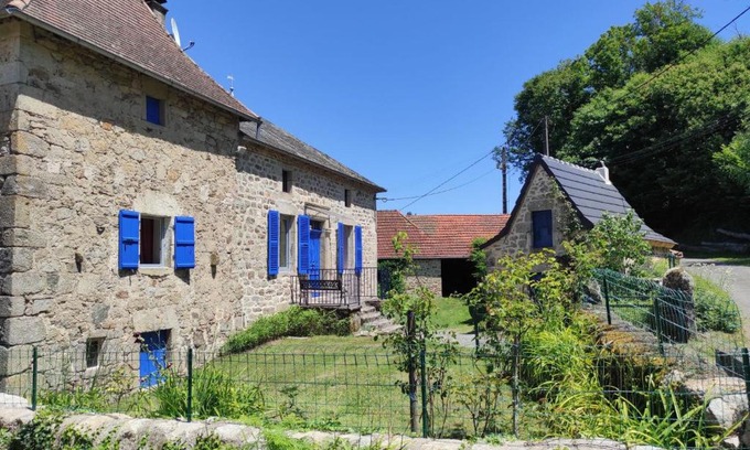 Teyssieu Maison | Holiday Home Cazals by Interhome