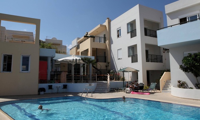 Sfakaki Appartement | Résidence de vacances avec piscine, proche de la mer, Wifi | Sfakaki, Cr��te