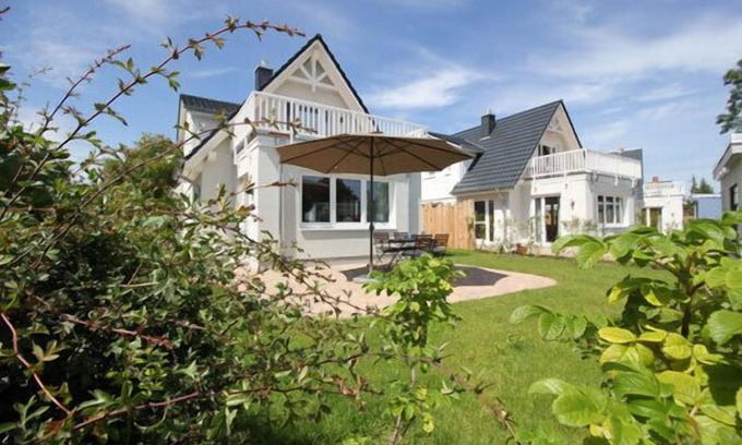 Born auf dem Darss Maison | Holiday home with sauna and garden near Bodden