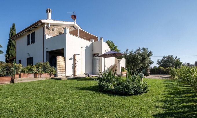 Montalto di Castro Maison | Maison de vacances 'Dimora Della Dogana' avec terrasse privée, Wi-Fi et climatisation