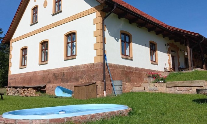 Dolni Olesnice Maison | Holiday Home Dolní Olešnice by Interhome