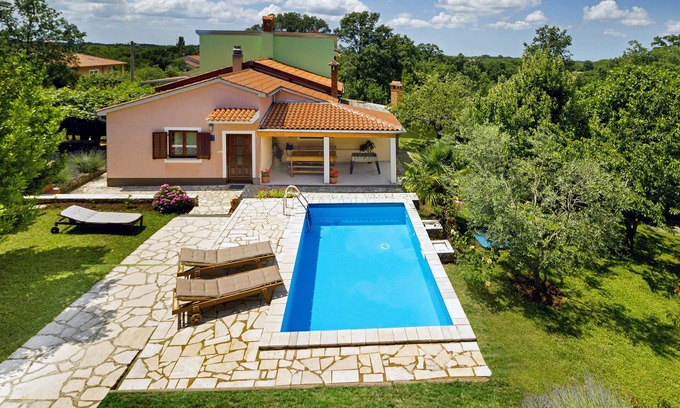 Modrusani Maison | Maison de vacances Ecio, avec un grand jardin, en pleine nature, entièrement clôturée