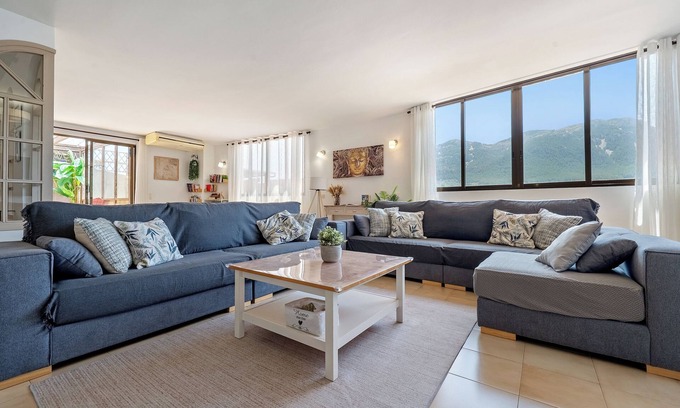 Pauls Maison | Maison de vacances 'El Mirador Dels Ports' avec vue sur les montagnes, Wi-Fi et climatisation
