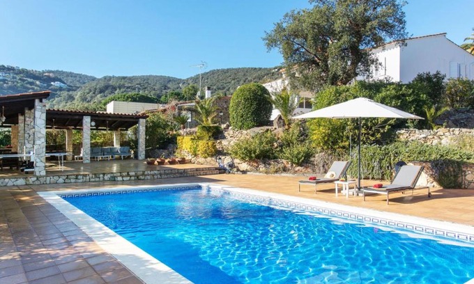 Calonge Maison | Holiday Home El Suro by Interhome