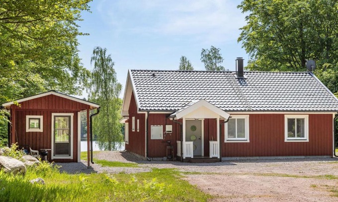 Olofstrom Maison | Holiday Home Erikstorp Femman by Interhome