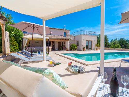Moscari Maison | Holiday Home Es Cos by Interhome