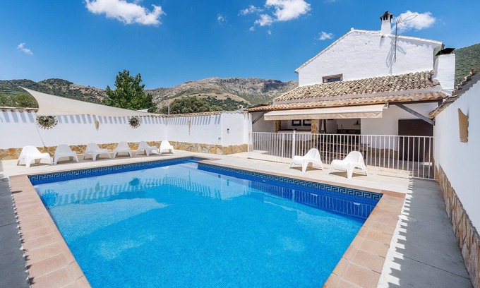 Las Lagunillas Maison | Maison de vacances 'Cortijo El Llano' avec vue sur la montagne, piscine privée et Wi-Fi