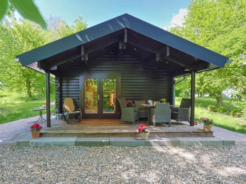 Bad Arolsen Maison | Holiday Home Ferienhaus Bude 120 by Interhome
