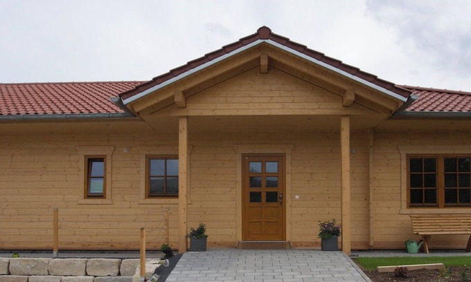 Hettingen Maison | Holiday Home 'Ferienhaus Traum Teufel' with Shared Terrace, Shared Garden and Wi-Fi