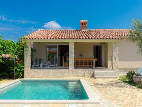 Gajana Maison | Holiday Home Goldi by Interhome