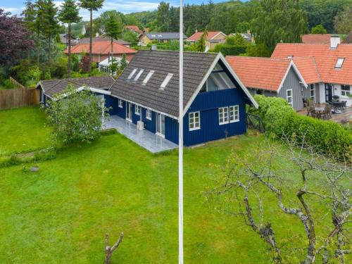 Svendborg Maison | Holiday Home Gravers - 150m from the sea by Interhome